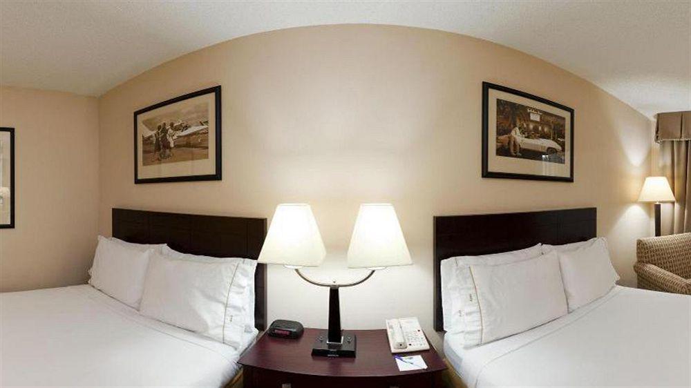 Holiday Inn Express Little Rock-Airport By Ihg Εξωτερικό φωτογραφία